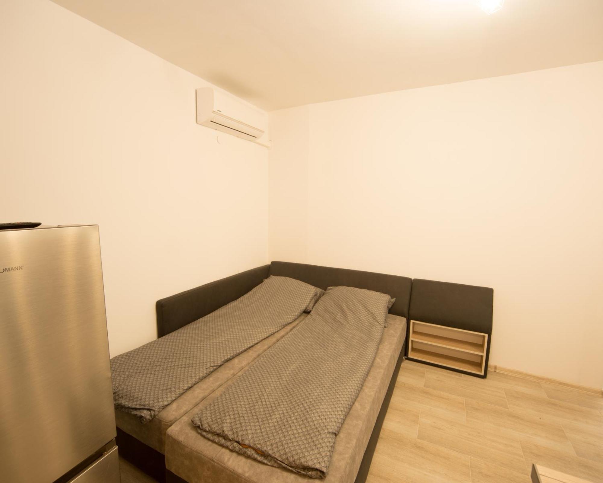 Aleks Top Center 2- Free Parking Burgas ภายนอก รูปภาพ