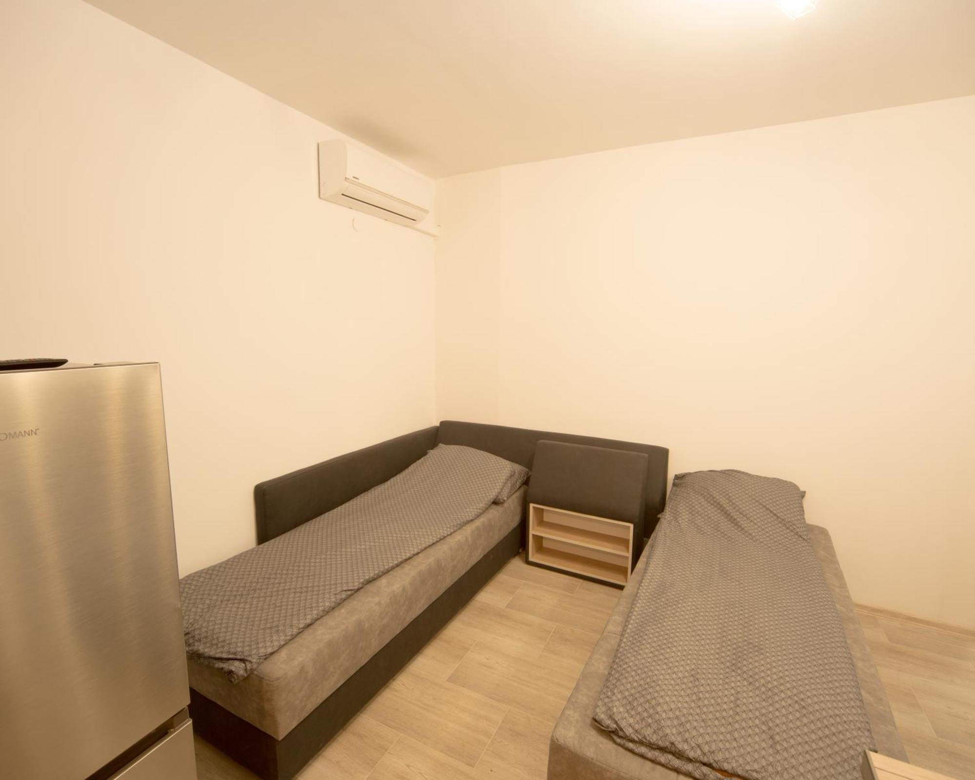 Aleks Top Center 2- Free Parking Burgas ภายนอก รูปภาพ